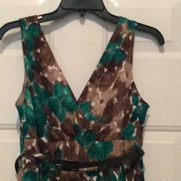 Dress - Picture 4 of 4